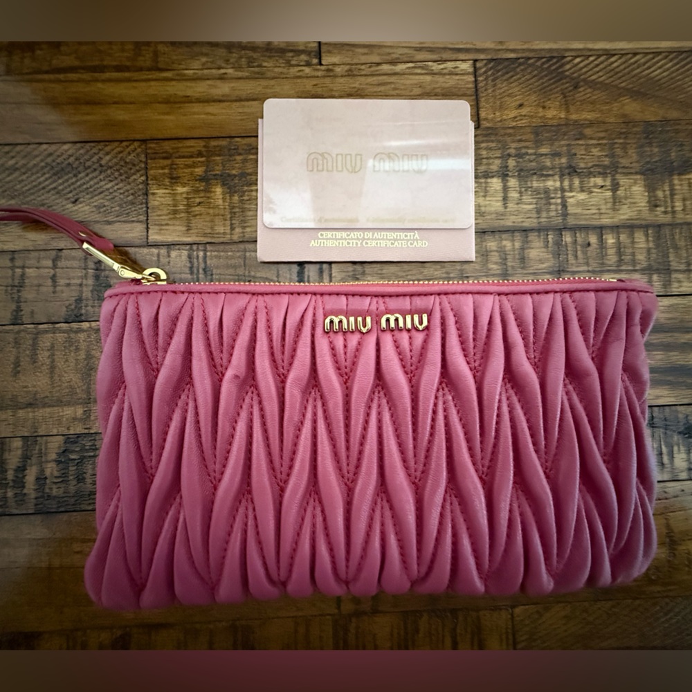 Miu Miu Pink Matelasse Napa Leather Women's Clutch/Pouch - Picture 10 of 11